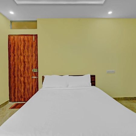 Kammasandra Collection O 79472 Royal Ruby Hotel מראה חיצוני תמונה